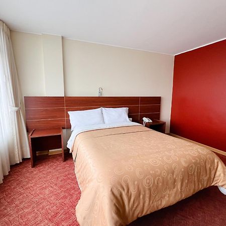 Hotel Flor De Los Andes Tulcan Ngoại thất bức ảnh